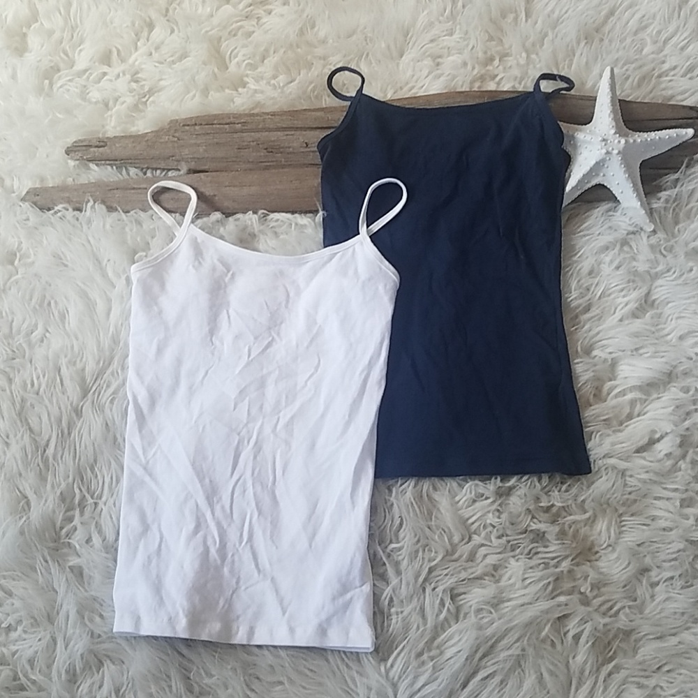 2 aeropostale tanks